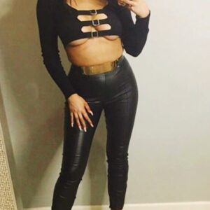 Rose dévoilée cherche maître SM Rose - rencontre-BDSM-Lannion