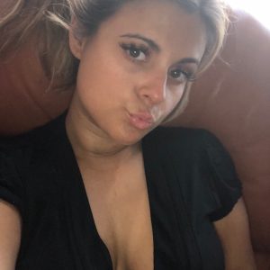 Relu mes messages coquins, maintenant j’ai besoin d’action ! Marie - rencontre-Beurette-Lorient