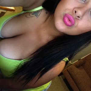 Je veux juste baiser à Aulnay Khedidja - rencontre-Cougar-Aulnay-sous-Bois