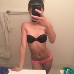 Yasmina - rencontre-Teen-Abbeville