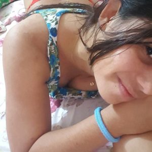 Leïla - rencontre-Teen-Boulogne-Billancourt